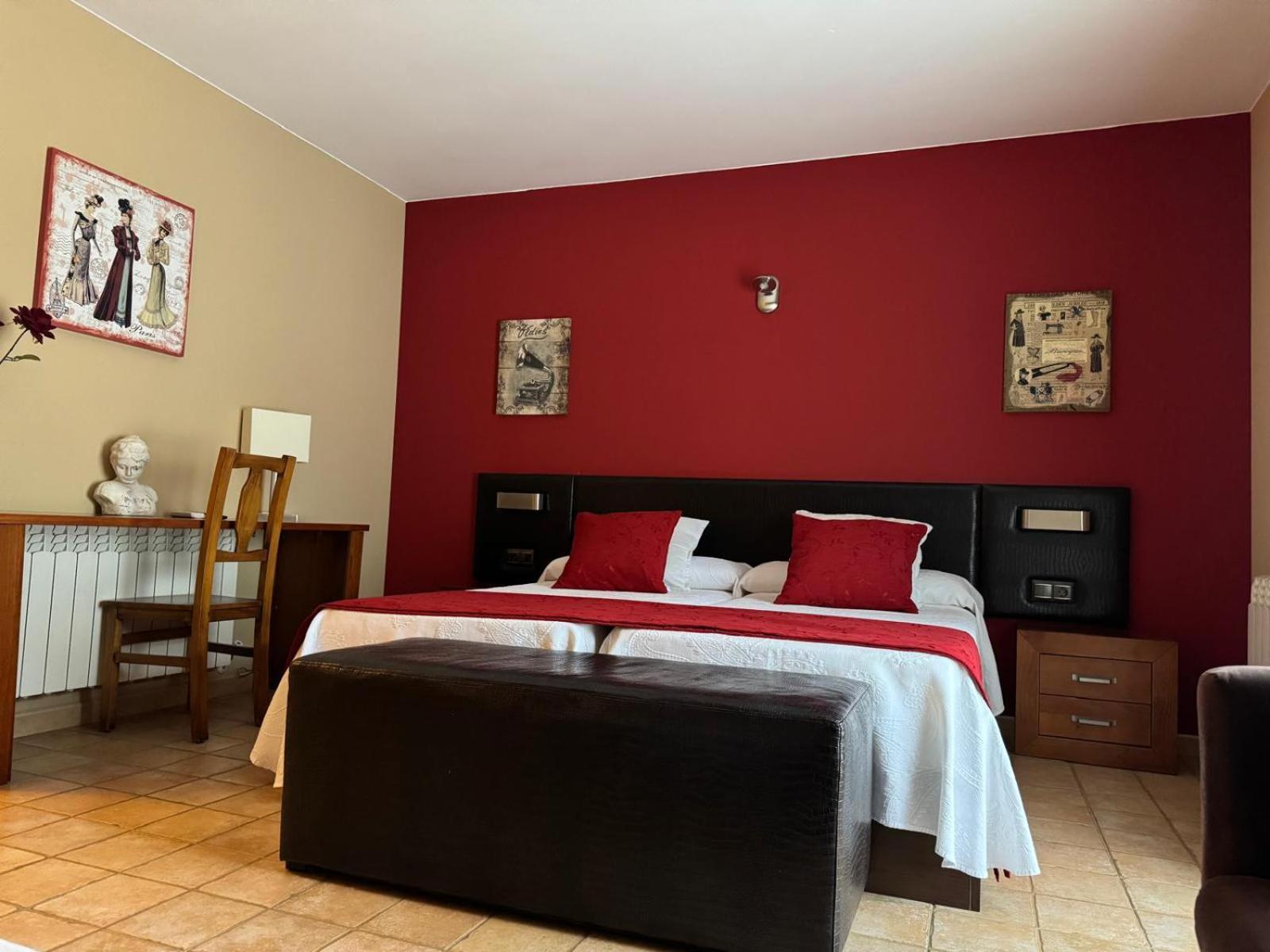 Hotel Guara Inluka Las Almunias Esterno foto